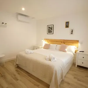 La Trinidad - Great Location Cordova